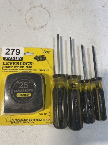 Assorted Set Of Stanley Star Heads Screwdrivers & 25' Leverlock Tape Measure