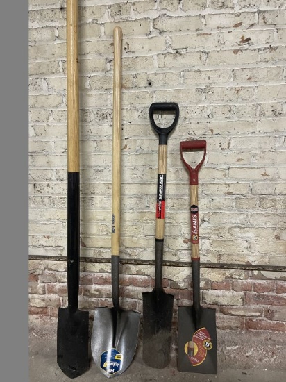 Assorted Set Of 4 Shovels