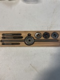 8pc Tungsten Steel Tap & Die Set #5830