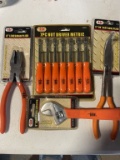 Assorted Iit Tool Set