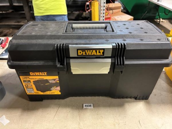 DEWALT ToughSystem DS400 Extra Large Tool Box with 1 Touch Latch, Water Seal