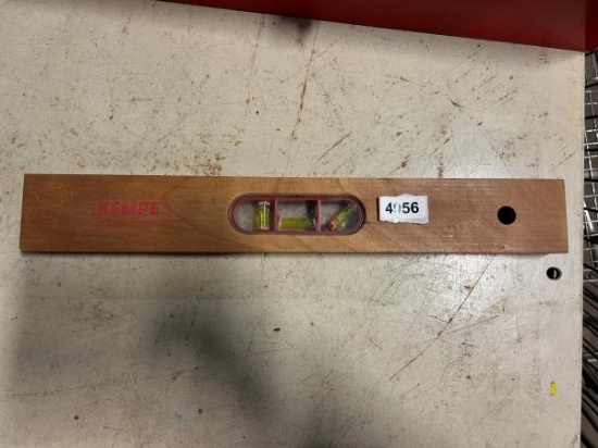 HEMPE Wooden Spirit Level with Sticker and Label
