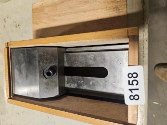 Mitutoyo 516-602 Rectangular Gage Block in Wooden Box