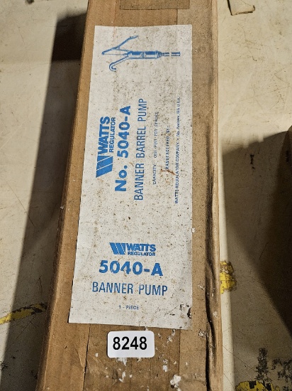 Watts Regulator 5040-A Banner Barrel Pump - One Pint Capacity