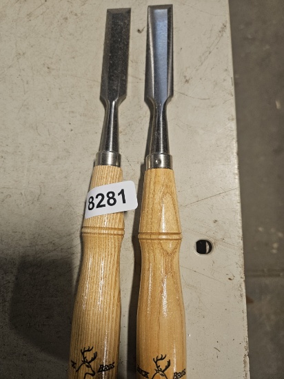 Buck Bros Wood Chisels with Wooden Handles qty 2