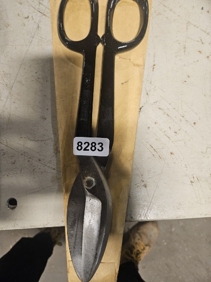Sheet metal shears