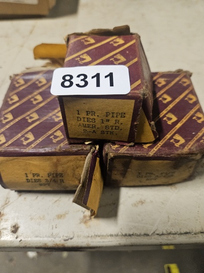 Armstrong Bros. No. 12 Die Head for 1" Pipe Right Hand Amer. Std. with No. 12 Ratchet