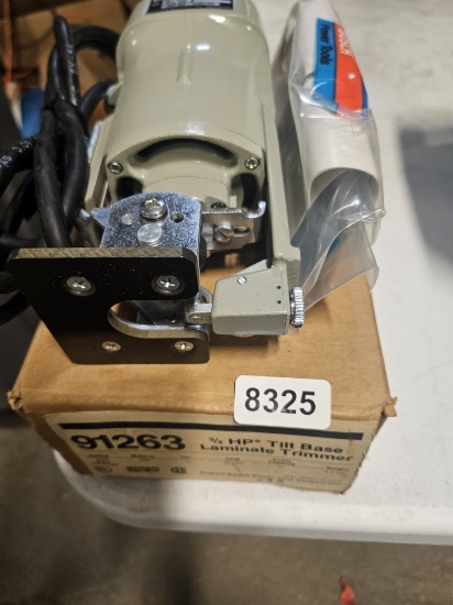 Tilt Base Laminate Trimmer