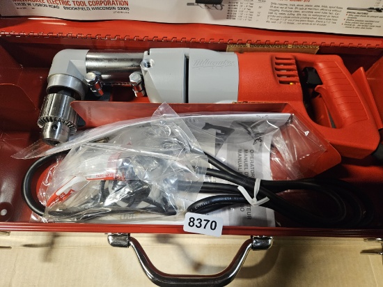 Milwaukee Right Angle Drill Kit