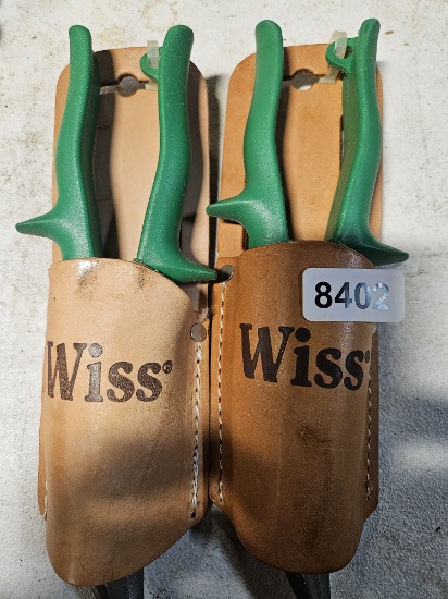 Wiss Snips with Leather Holster