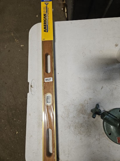 American Level Wood Level