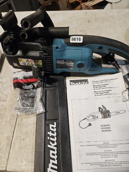 Makita Electric Chainsaw UC4030A