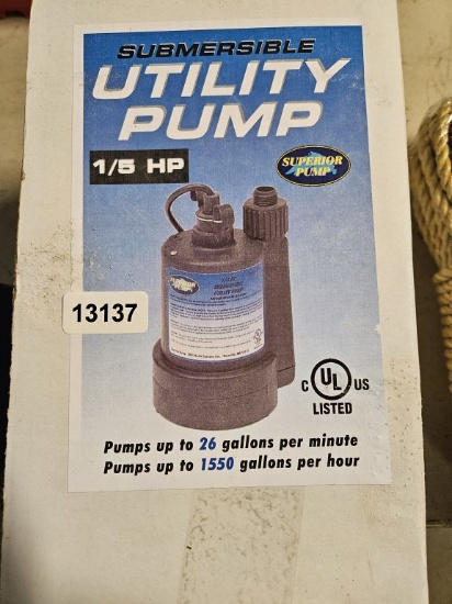 Superior Pump Submersible Utility Pump