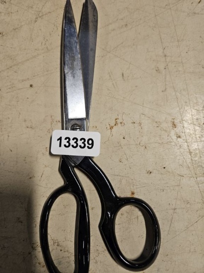 Scissors