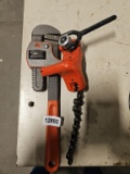 Pipe Wrench & Chain Vise