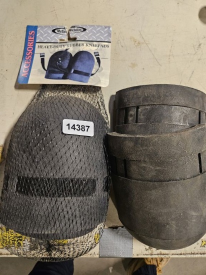 Knee Pads - 2 Qty