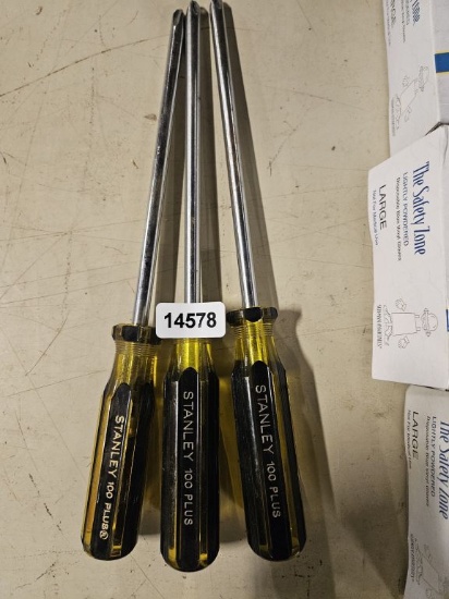 Stanley Screwdriver - 3 Qty
