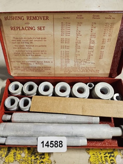 Bushing Remover & Replacing Set In Carrying Case