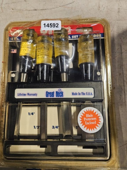 Great Neck Chisel Set