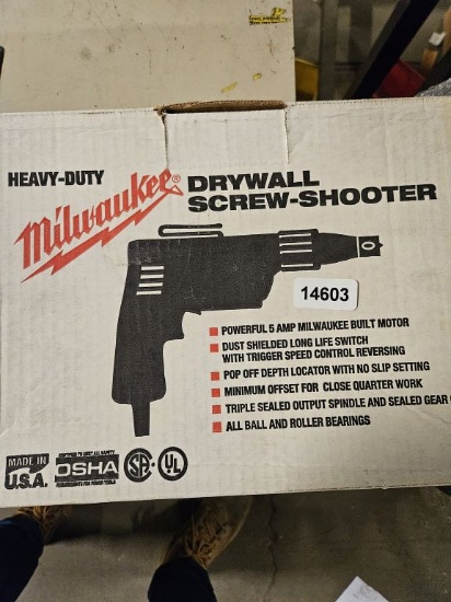 Milwaukee Drywall Screw Shooter