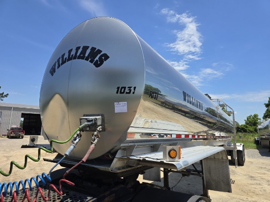 2010 Walker Stainless Steel Food Grade Tanker