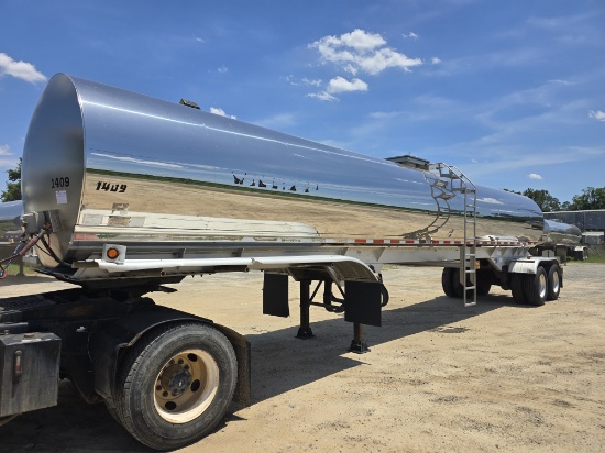 2014 Walker Stainless Steel Food Grade Tanker