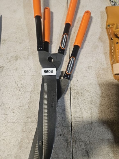 Hedge Shears