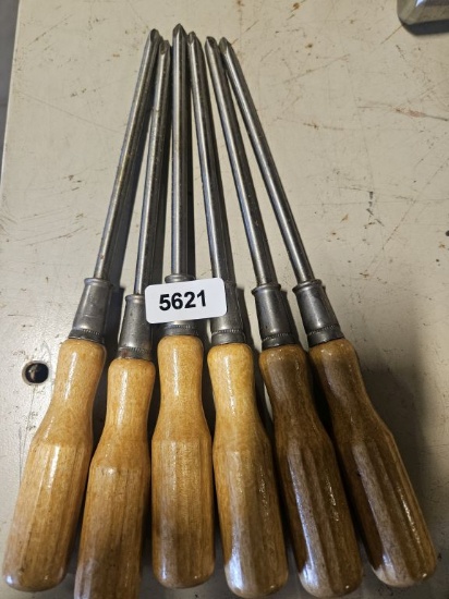 Vintage Wooden Handle Screwdrivers
