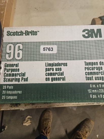 Scotch Brite General Purpose Commercial Scouring Pad