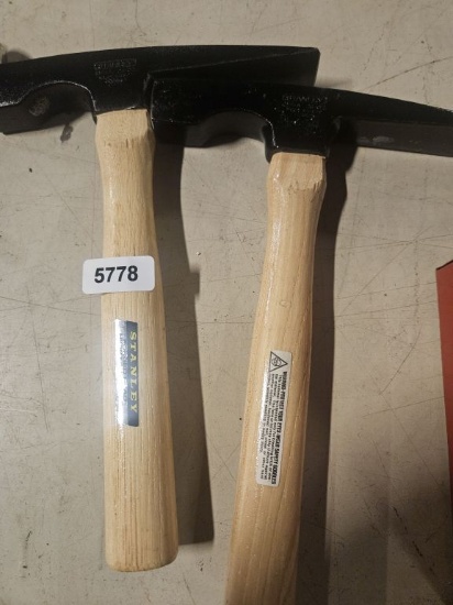 Stanley Brick Hammer