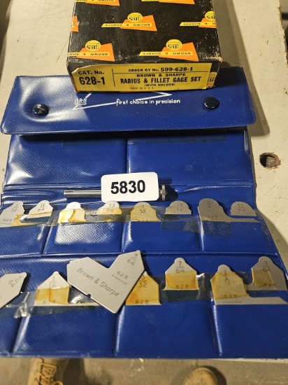 Brown & Sharpe Radius & Fillet Gage Set