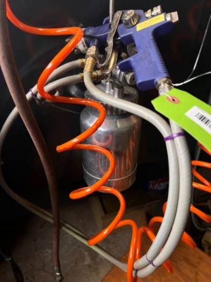 Central Pneumatic Spray Gun