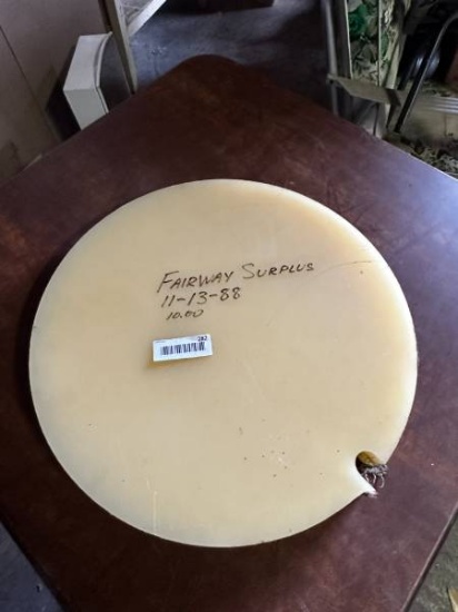 Fairway Surplus Round Cutting Board