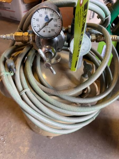 Sharp Gas Regulator w Gauge  Hose WeldingCutting