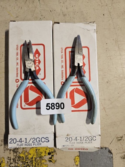 Utica Flat Nose Plier