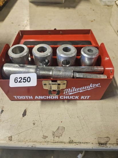 Milwaukee Tooth Anchor Chuck Kit
