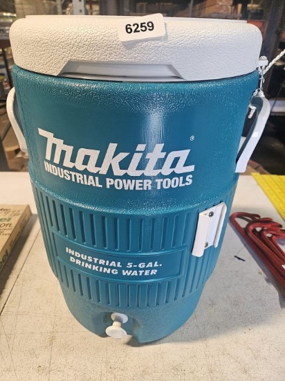 Makita Industrial 5 Gal Drinking Water