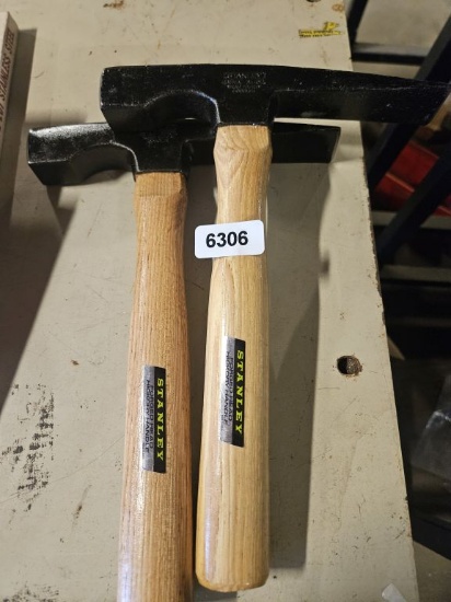 Stanley Brick Hammer