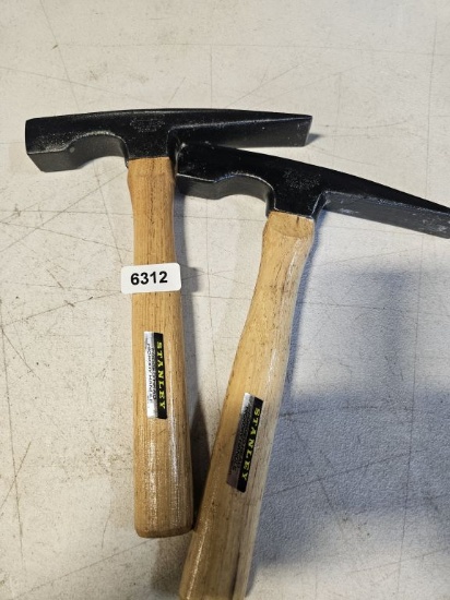 Stanley Brick Hammer