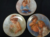 Lot of 3 collector plates