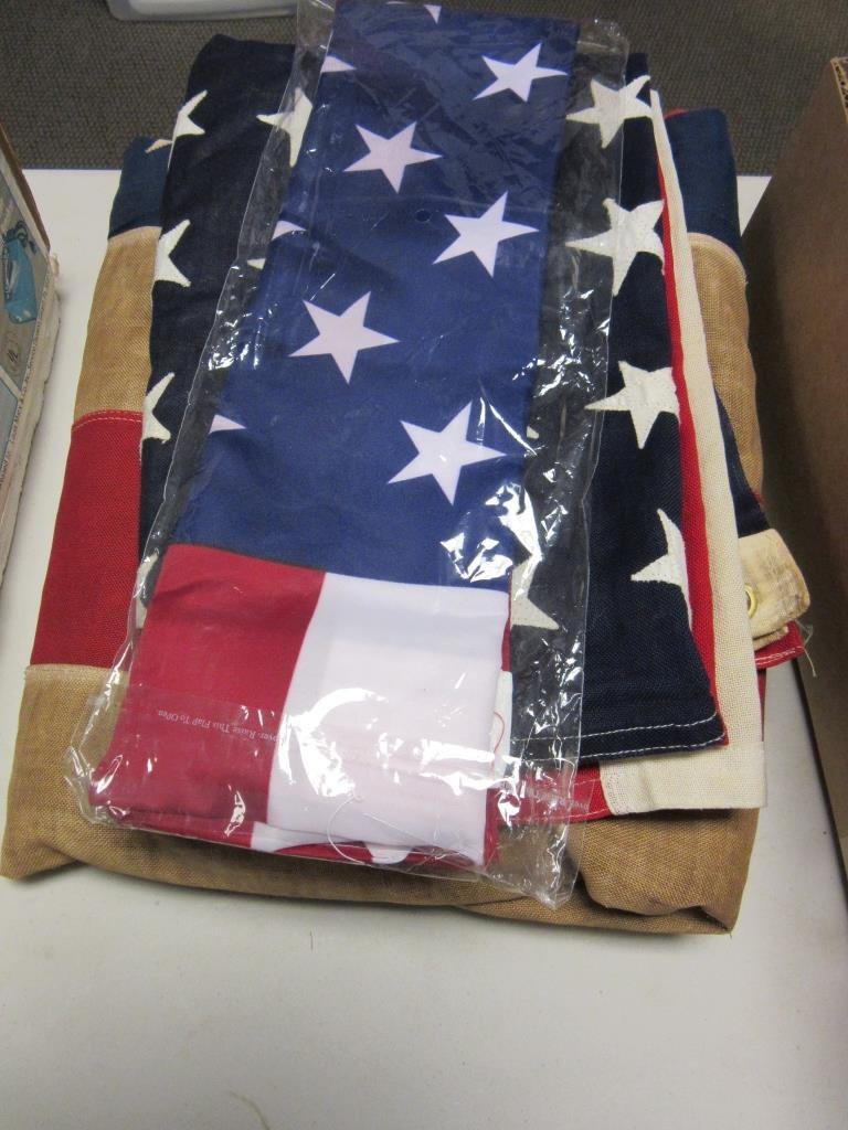 Lot of 3 American Flags