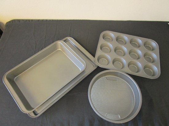 4 PC. Bake Ware Set Cookie Tray Cake Pan Muffins