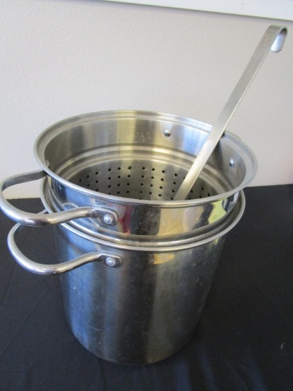 3 PC. Total Stainless Steel Pot, Strainer &  Ladle