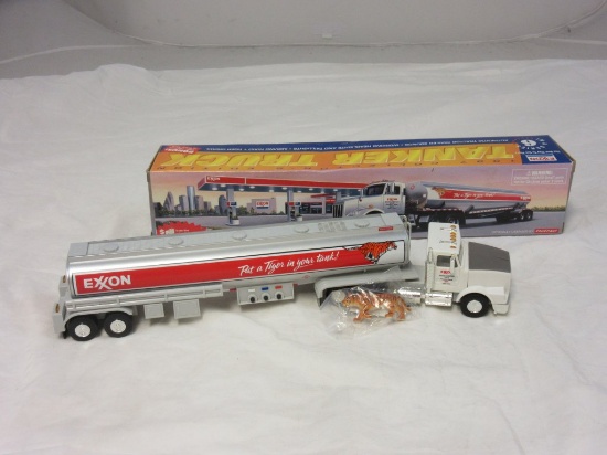 Exxon Toy Tanker Truck 1997 NEW in box