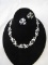 Vintage costume jewelry 17' necklace with earrings