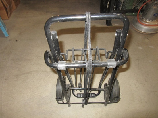Hand cart with wheels