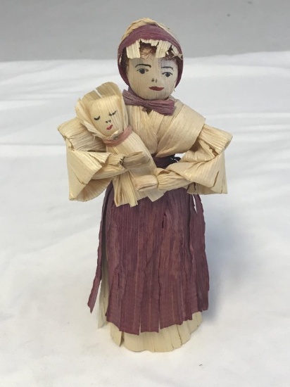 Corn Husk Doll "Mother holding Baby" 8"