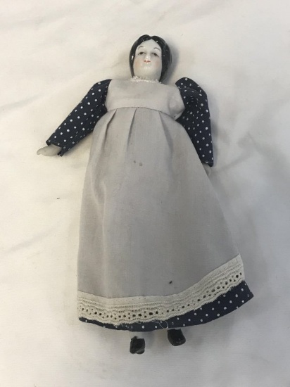 Porcelain with cloth body 7" Doll