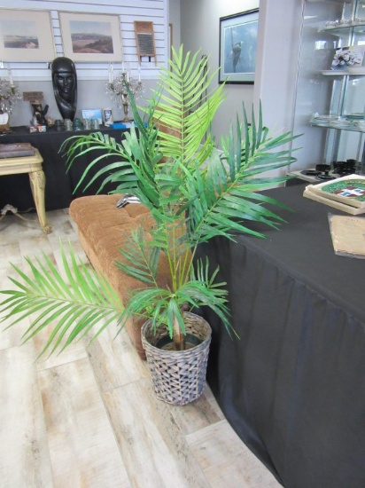 " Fake " Green Fern in a Wicker Basket