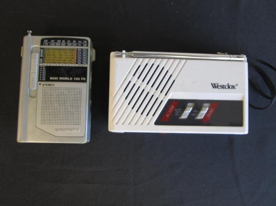 Lot of 2 Battery Operated Radios